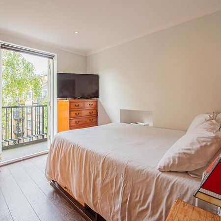 Stylish 1-Bed Flat In Soho - Prime Central London Exterior foto