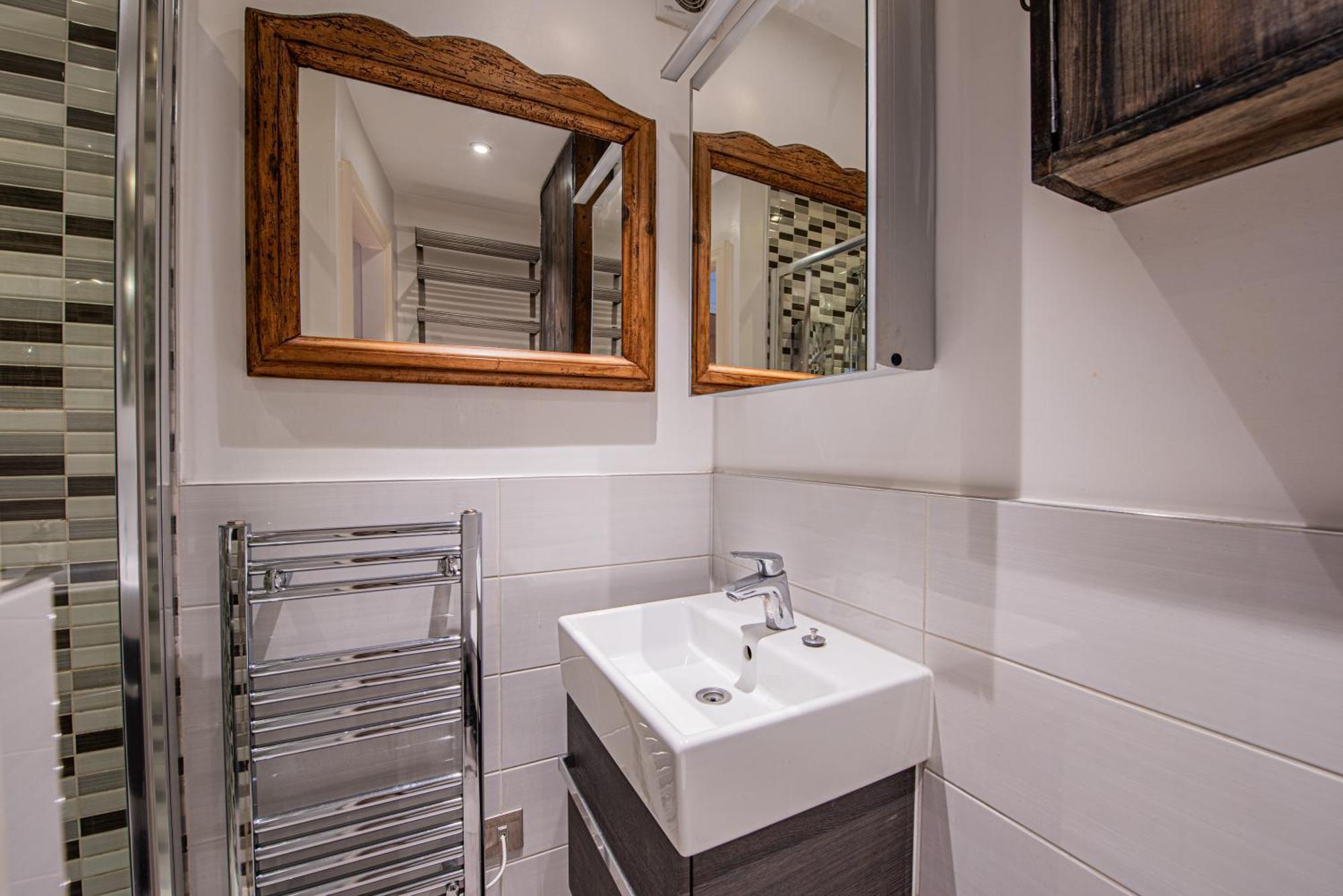 Stylish 1-Bed Flat In Soho - Prime Central London Exterior foto